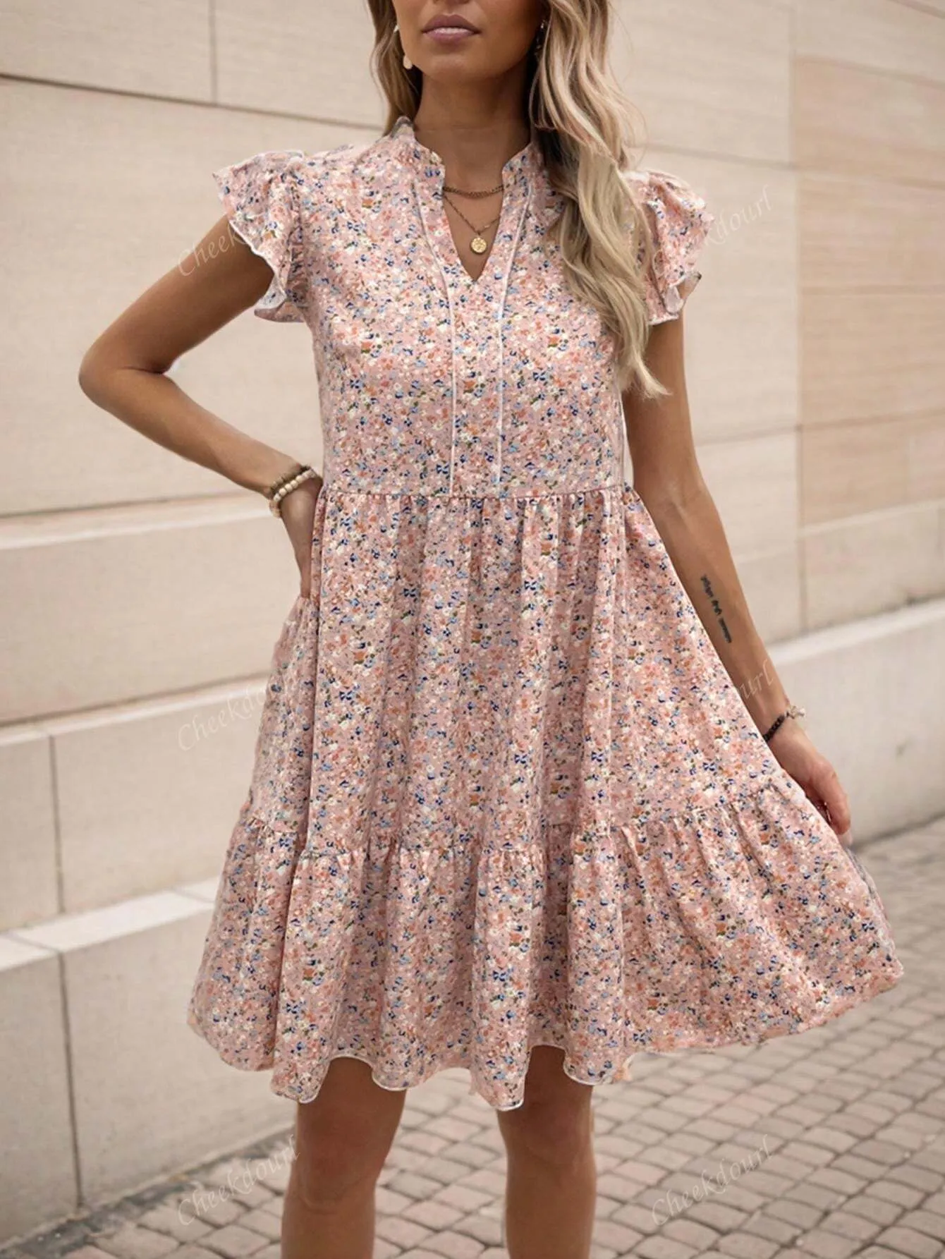 2024 Summer New V-Neck Elegant Floral Ruffled Short Dress