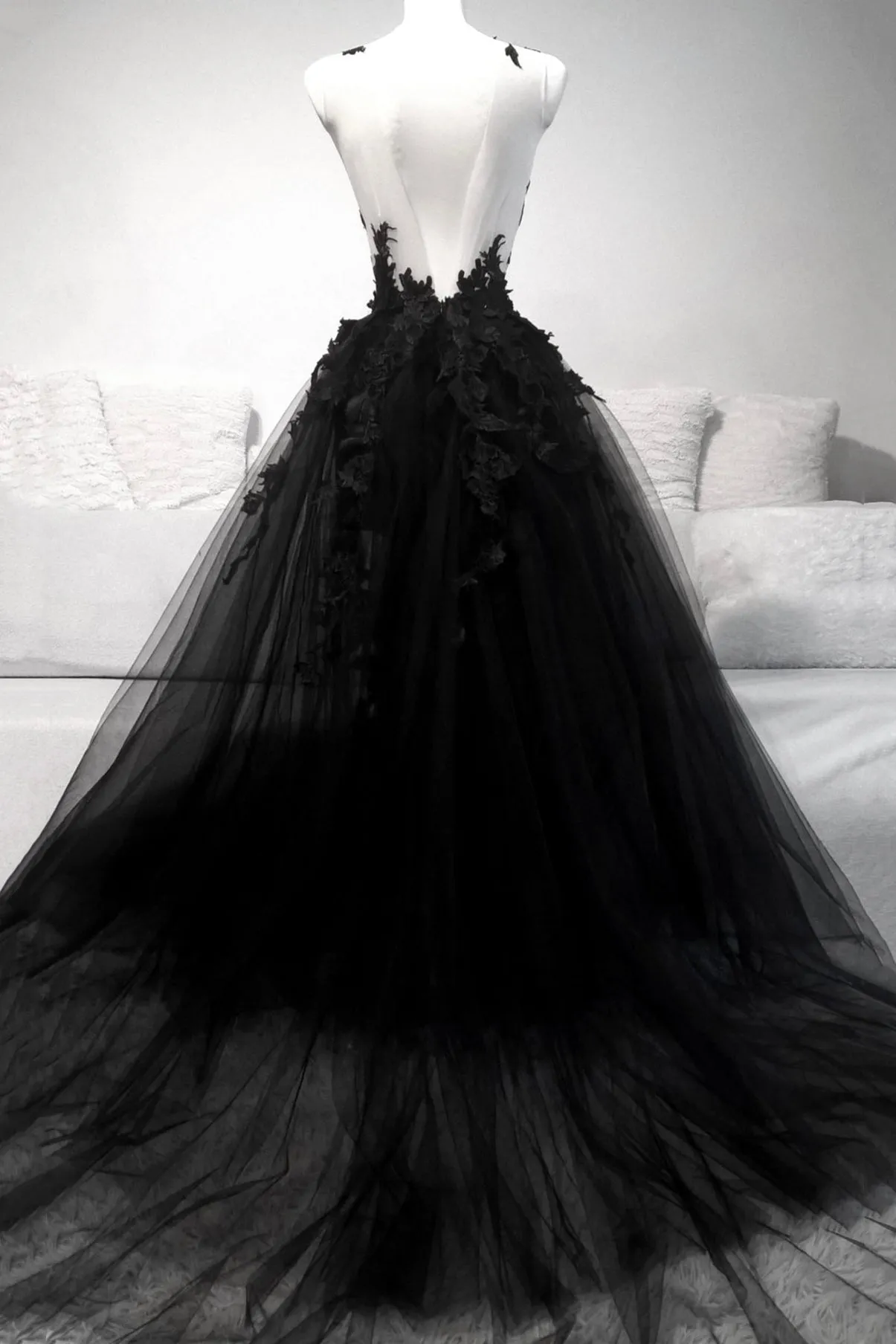 Black V-Neck Tulle Lace Long Prom Dresses Black A-Line Evening Dresses