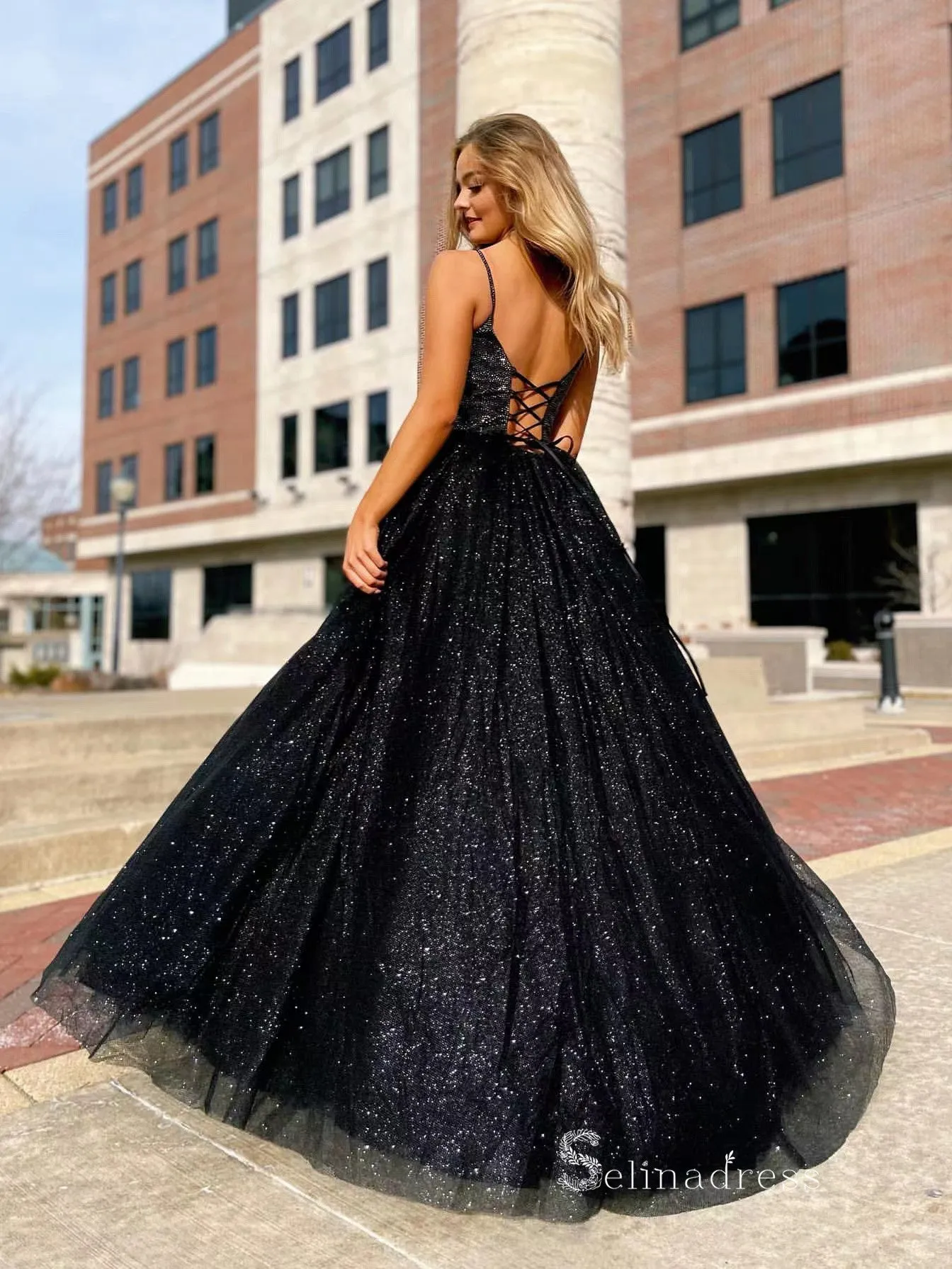 Chic A-line Spaghetti Straps Sparkly Long Prom Dresses Black Evening Dress MLK025