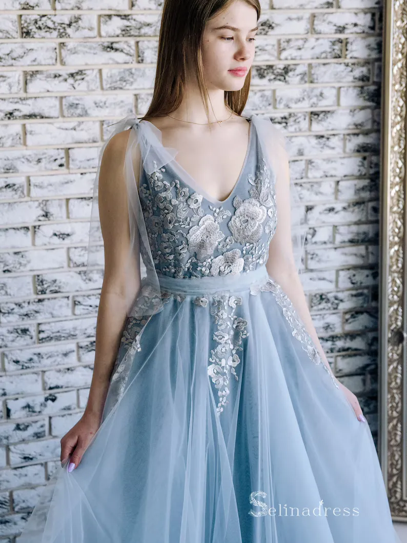 Chic A-line V neck Blue Long Prom Dress Embroidery Lace Long Evening Gowns MLH0469