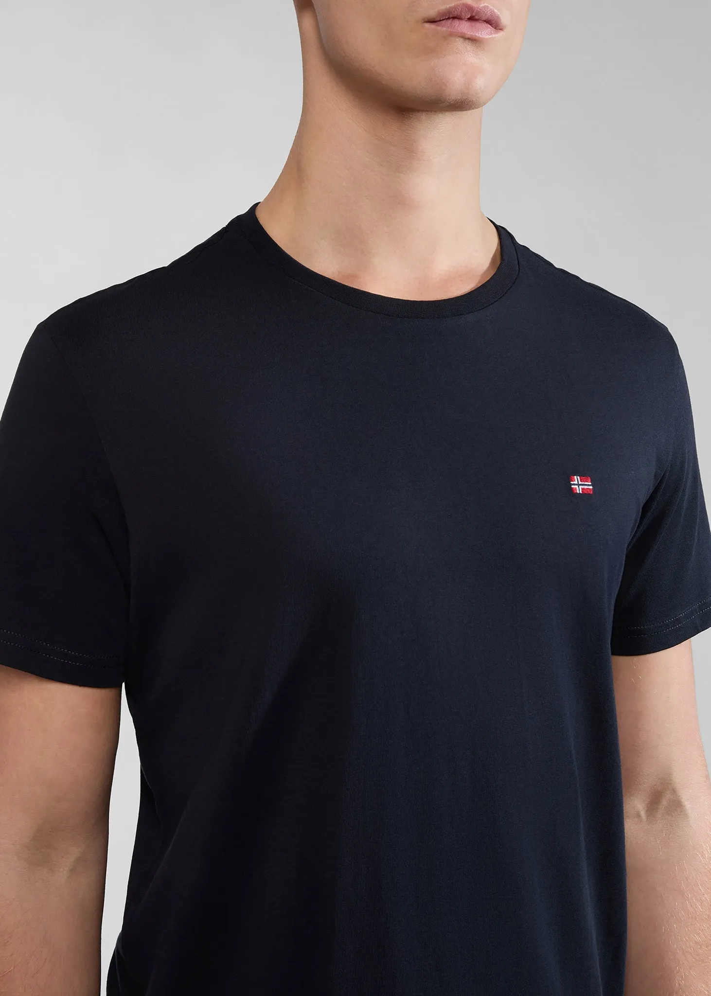 Salis ss sum t-shirt - black